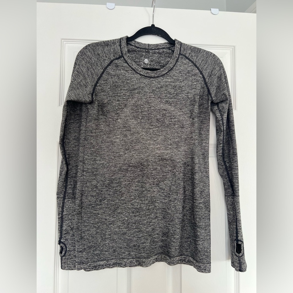 CRZ Yoga Long Sleeve Athletic Top / Underscrub